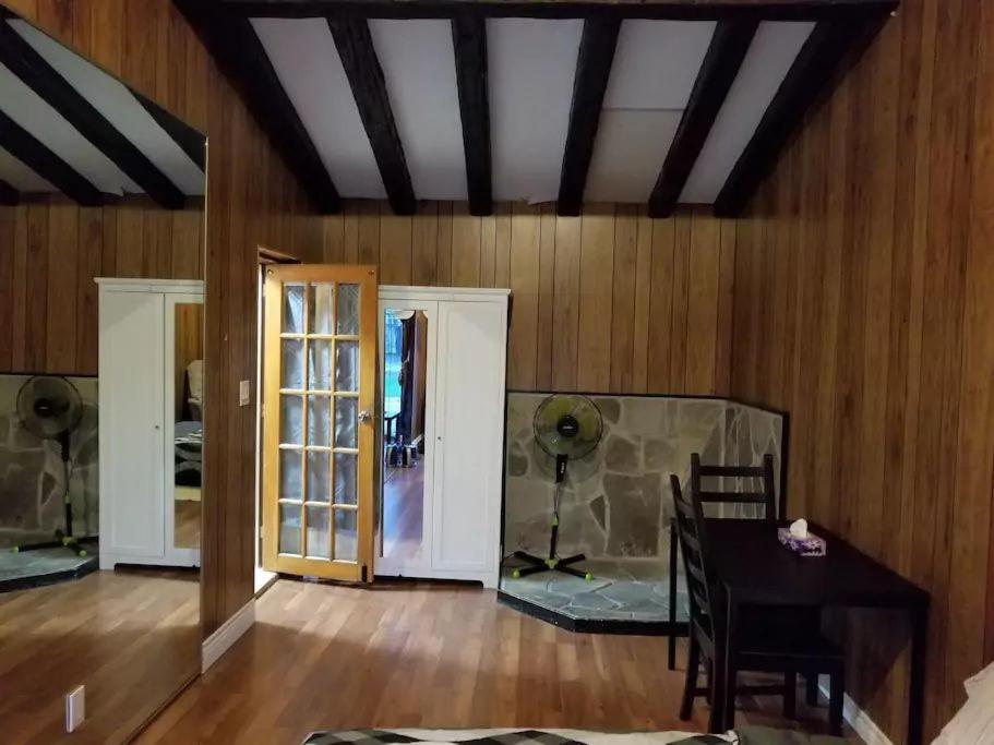 טורונטו Private Rooms 5 Min Finch West Subway - York University מראה חיצוני תמונה