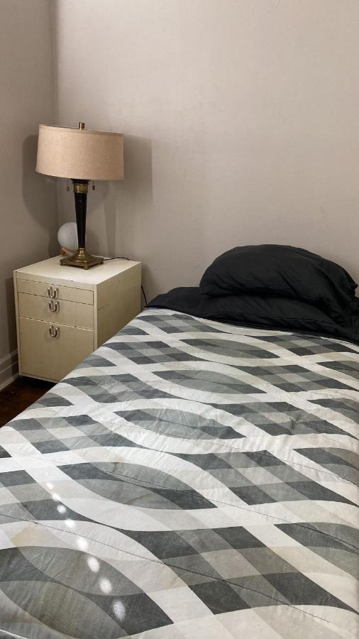 טורונטו Private Rooms 5 Min Finch West Subway - York University מראה חיצוני תמונה