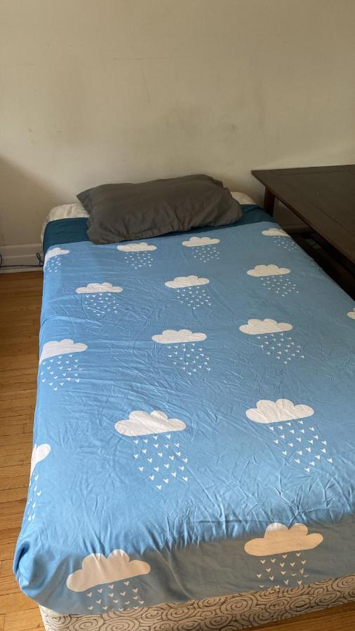 טורונטו Private Rooms 5 Min Finch West Subway - York University מראה חיצוני תמונה