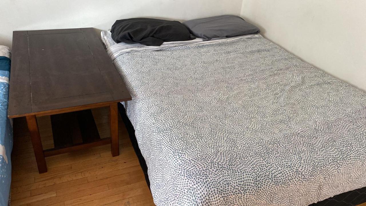 טורונטו Private Rooms 5 Min Finch West Subway - York University מראה חיצוני תמונה