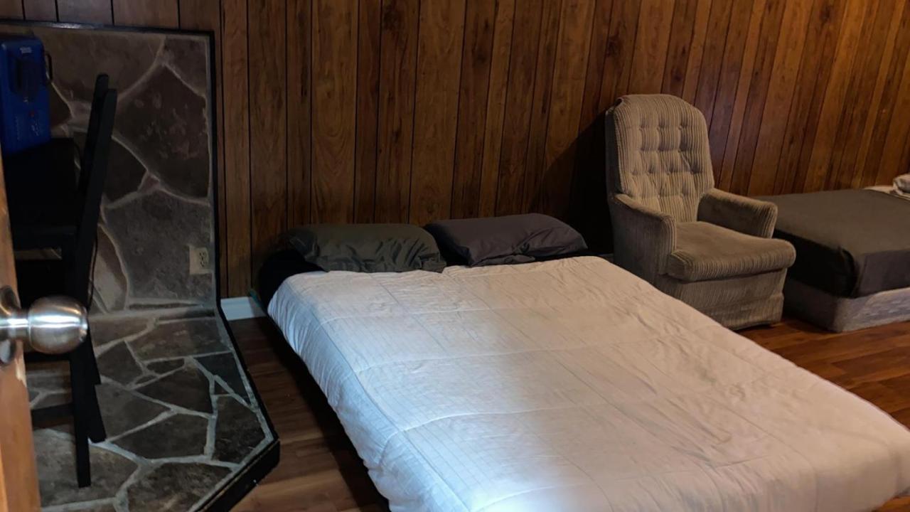 טורונטו Private Rooms 5 Min Finch West Subway - York University מראה חיצוני תמונה